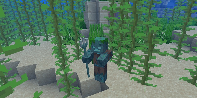 トライデントを持ったドラウンド